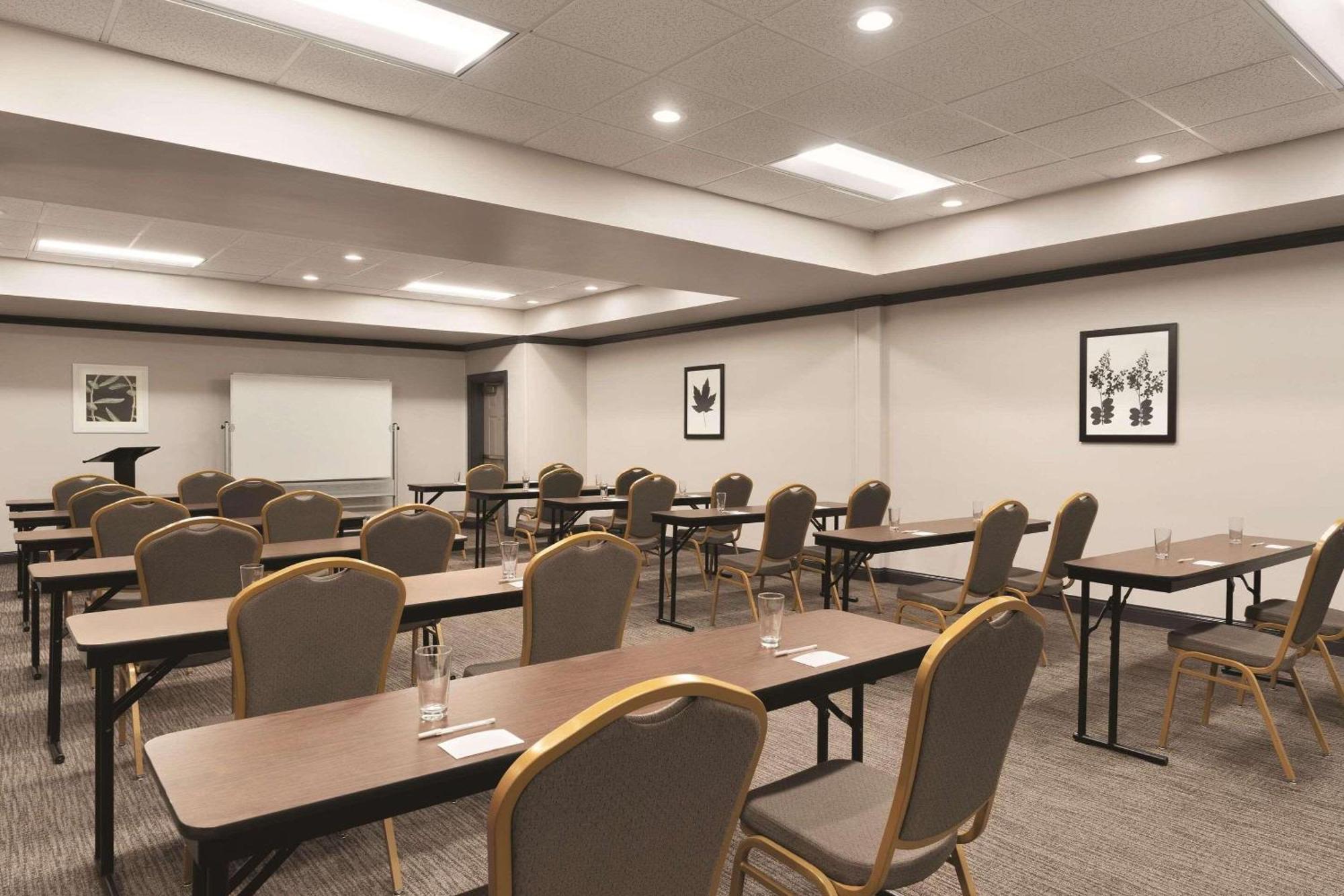 Country Inn & Suites By Radisson Raleigh-Durham Airport Nc Morrisville Eksteriør billede