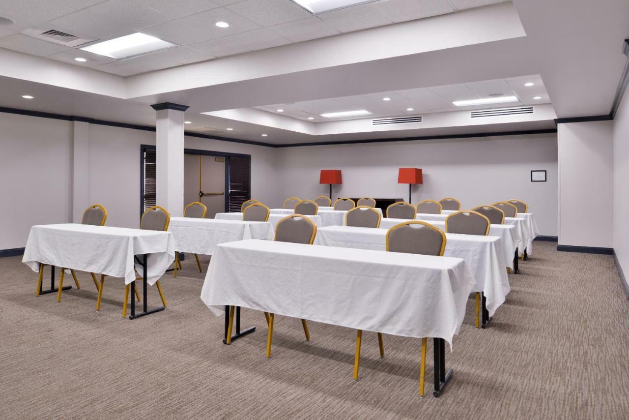 Country Inn & Suites By Radisson Raleigh-Durham Airport Nc Morrisville Eksteriør billede